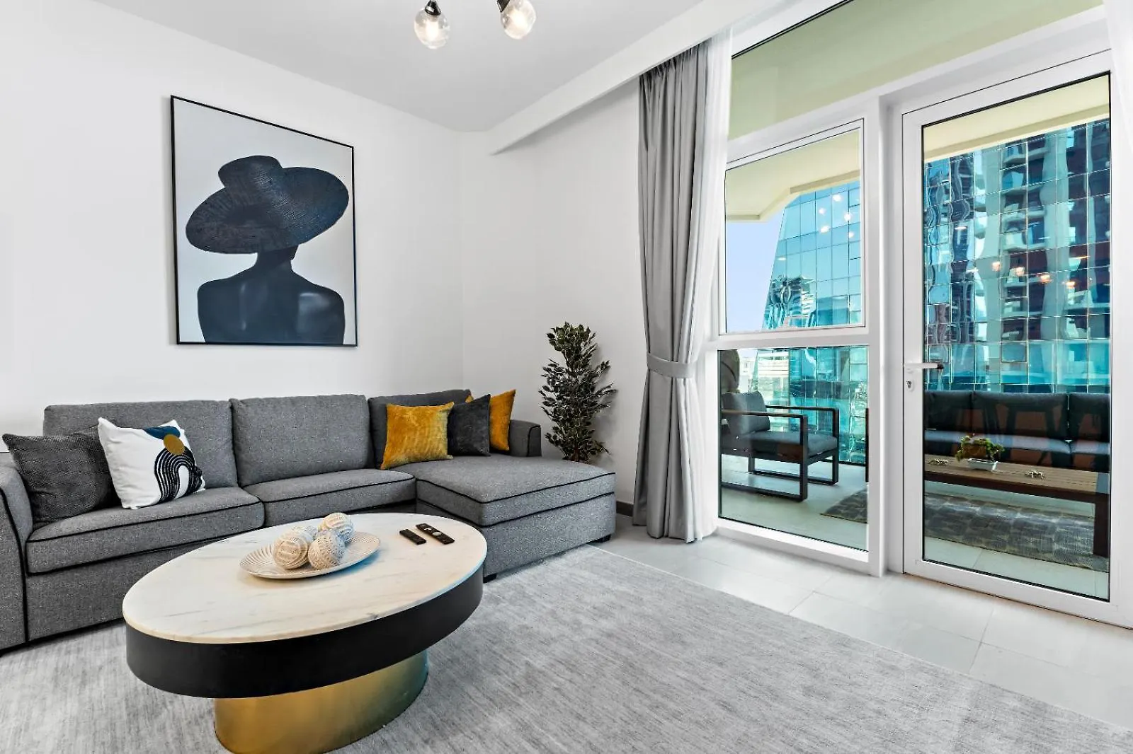 Lux Retreat 2 Bedroom In Just 5 Min From Burj Khalifa Ντουμπάι Διαμέρισμα
